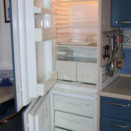 Le Must ! Admiral Plaza Apartment *