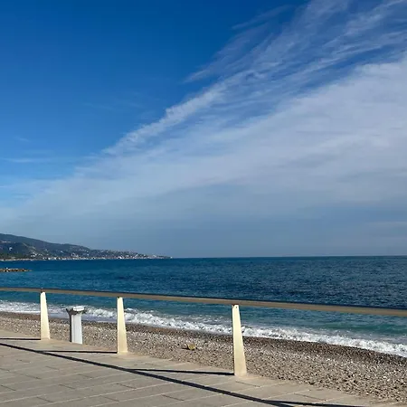 Le Must ! Admiral Plaza